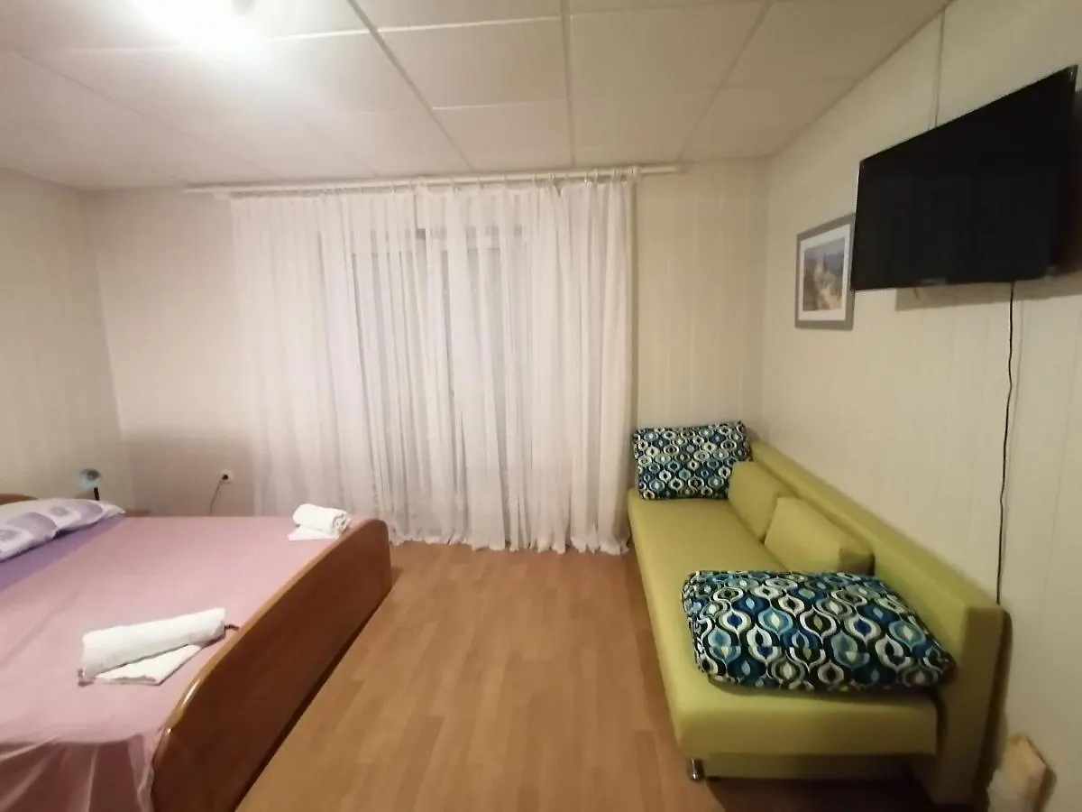 Apartments Sindi لوبار