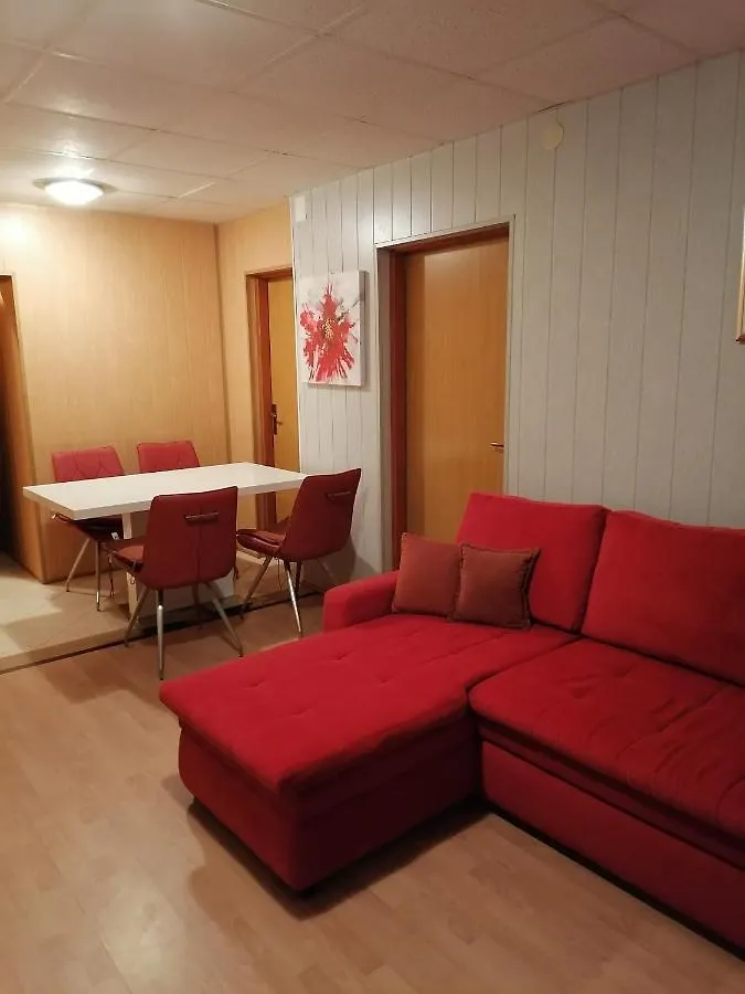 Apartments Sindi لوبار